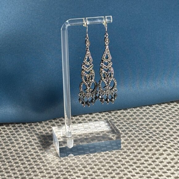 Vintage Monet Marcasite Inlay Chandelier Dangle Earrings in Gun Metal - Picture 1 of 7